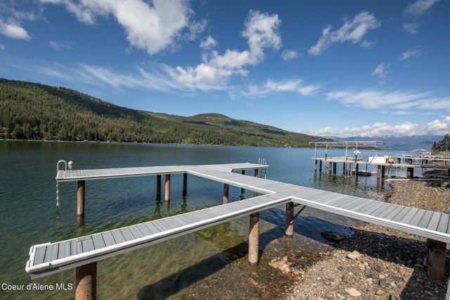 156 Beltane PL, Sagle, ID 83860