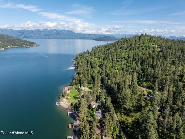 156 Beltane PL, Sagle, ID 83860