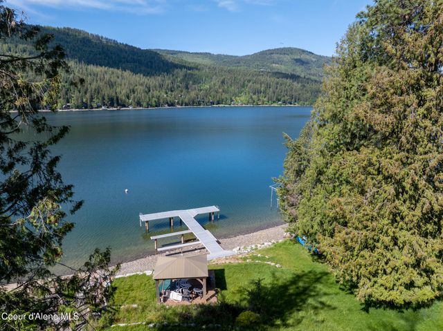 156 Beltane PL, Sagle, ID 83860