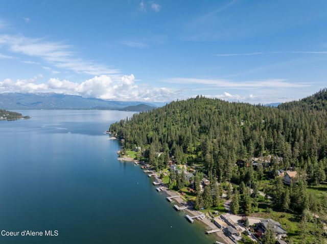 156 Beltane PL, Sagle, ID 83860