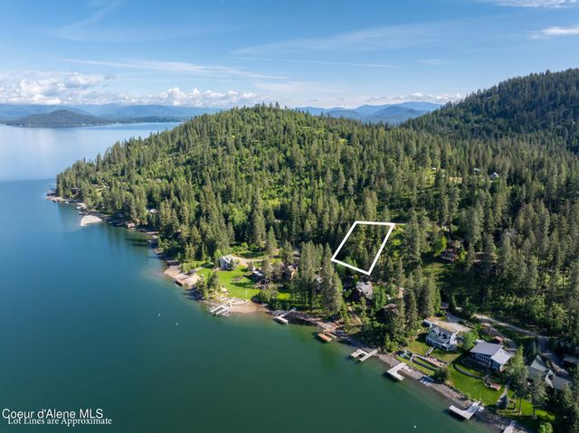 156 Beltane PL, Sagle, ID 83860