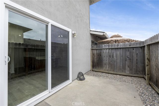 16721 Bartlett 3, Huntington Beach, CA 92647