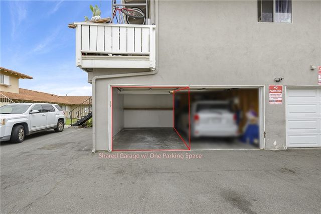16721 Bartlett 3, Huntington Beach, CA 92647