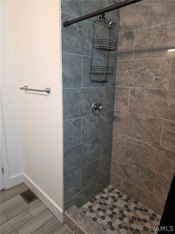 1621 Dartmouth, Bessemer, AL 35020