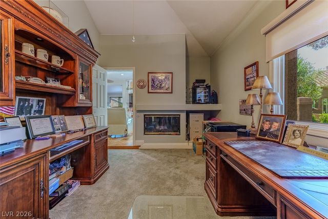 8215 Round Hills Circle, Las Vegas, NV 89113