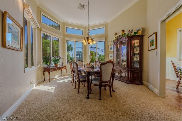 8215 Round Hills Circle, Las Vegas, NV 89113