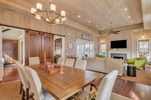 17 Riverview Dr, Richmond Hill, GA 31324