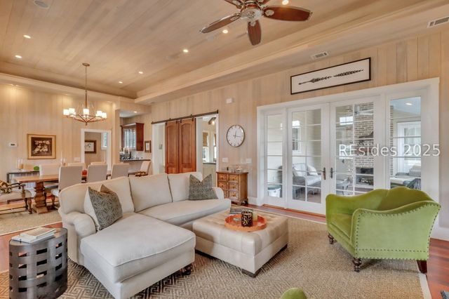 17 Riverview Dr, Richmond Hill, GA 31324