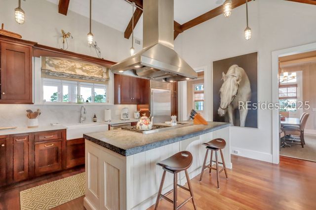 17 Riverview Dr, Richmond Hill, GA 31324