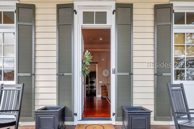 17 Riverview Dr, Richmond Hill, GA 31324