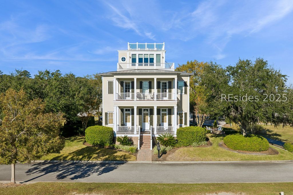 17 Riverview Dr, Richmond Hill, GA 31324