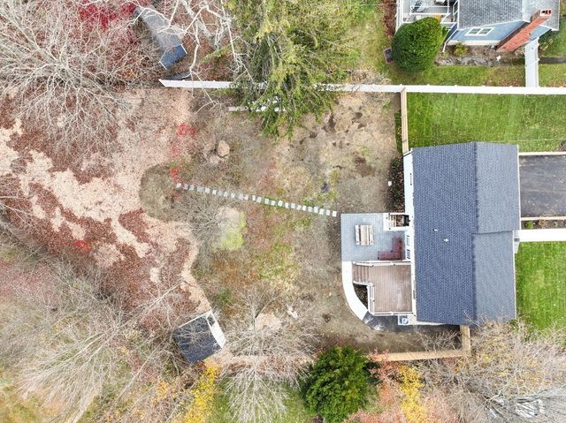 99 Grove St, Reading, MA 01867