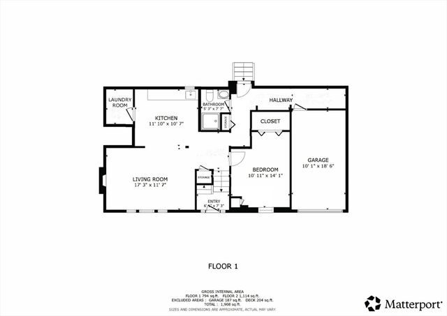 99 Grove St, Reading, MA 01867