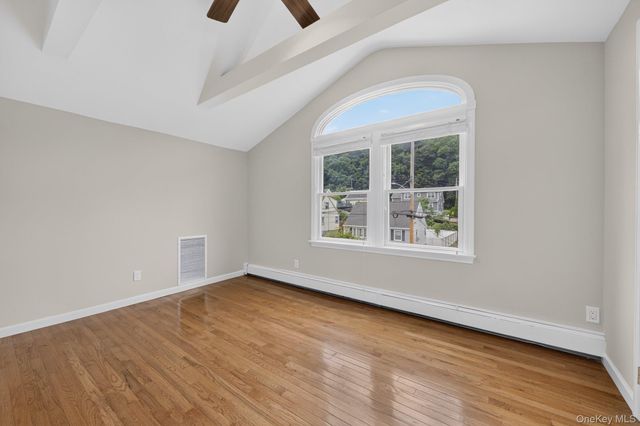 37 Harding Avenue, Valhalla, NY 10595