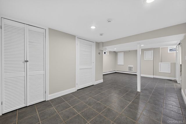37 Harding Avenue, Valhalla, NY 10595