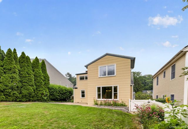 37 Harding Avenue, Valhalla, NY 10595