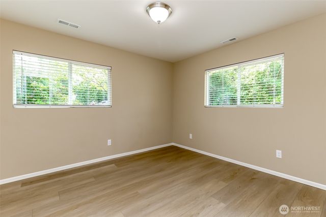 11049 18th Avenue SW, Seattle, WA 98146