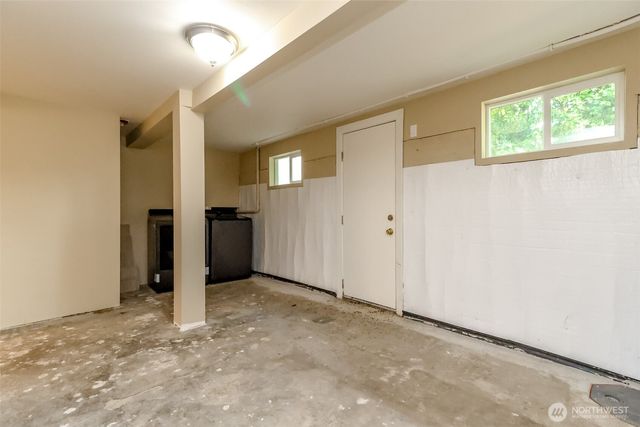 11049 18th Avenue SW, Seattle, WA 98146
