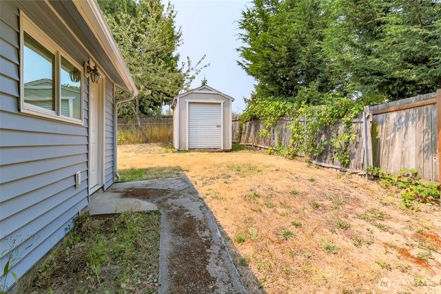 11049 18th Avenue SW, Seattle, WA 98146