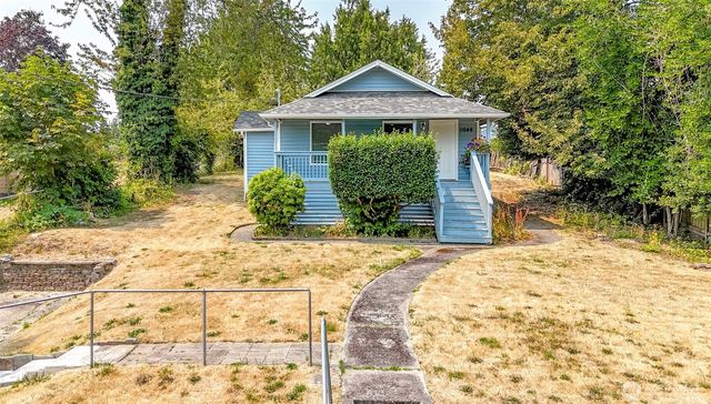 11049 18th Avenue SW, Seattle, WA 98146