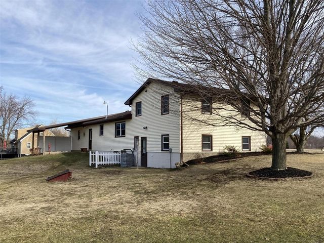 8453 Hanna Lake Avenue, Caledonia, MI 49316