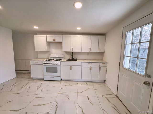 146 Rt-284, Westtown, NY 10998