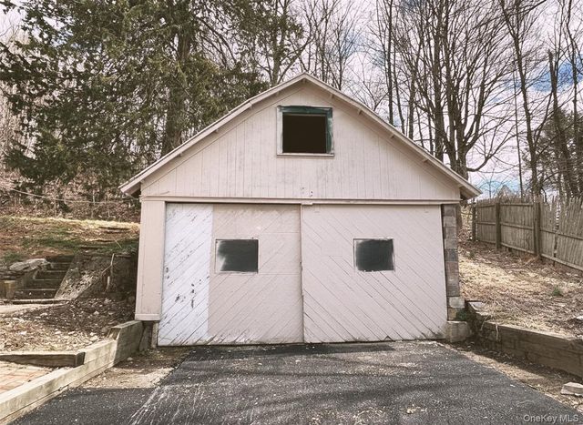 146 Rt-284, Westtown, NY 10998