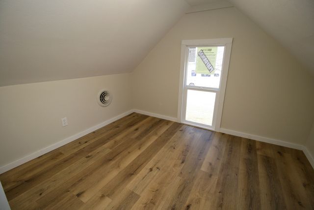 314 E Jackson Street, Marshfield, MO 65706