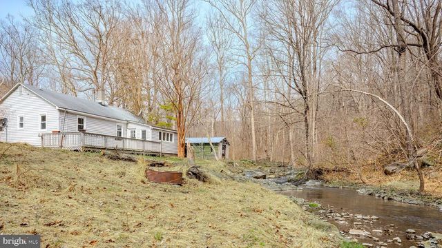 326 KEYSER RUN RD, Washington, VA 22747