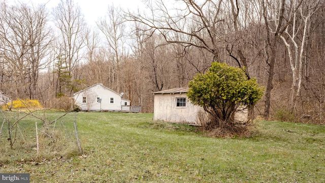 326 KEYSER RUN RD, Washington, VA 22747