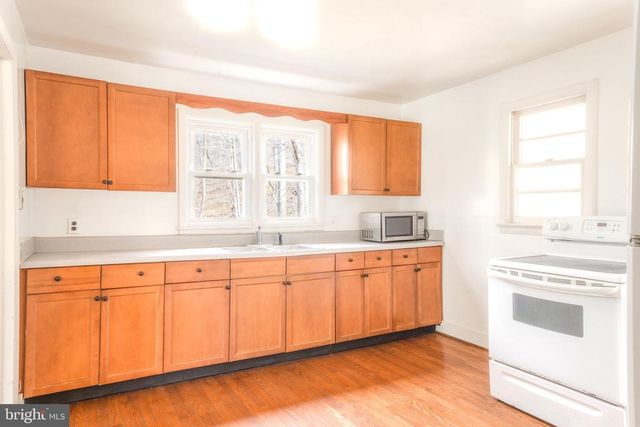 326 KEYSER RUN RD, Washington, VA 22747