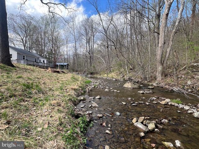 326 KEYSER RUN RD, Washington, VA 22747