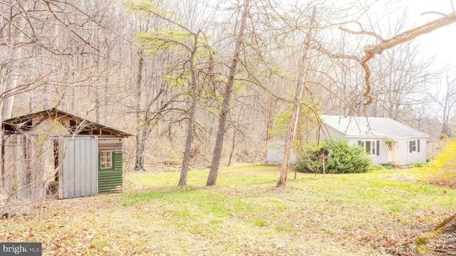 326 KEYSER RUN RD, Washington, VA 22747