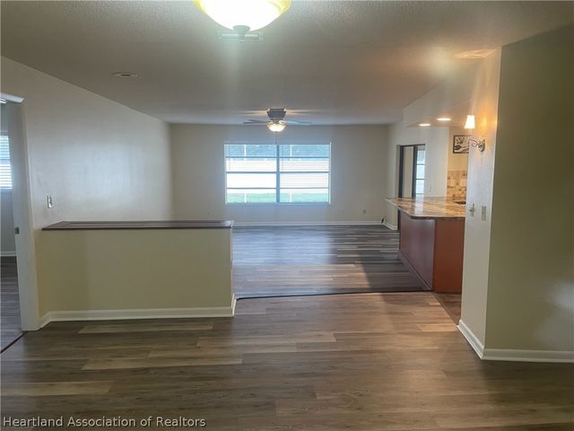 302 Lotus Avenue, Sebring, FL 33872