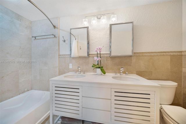 6515 Collins Ave 1507, Miami Beach, FL 33141