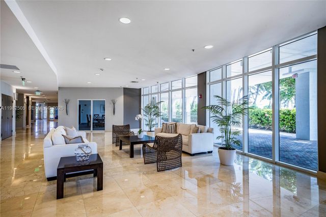 6515 Collins Ave 1507, Miami Beach, FL 33141