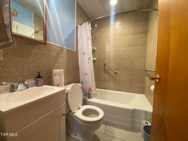 509 Weeks Avenue, Kingsport, TN 37660