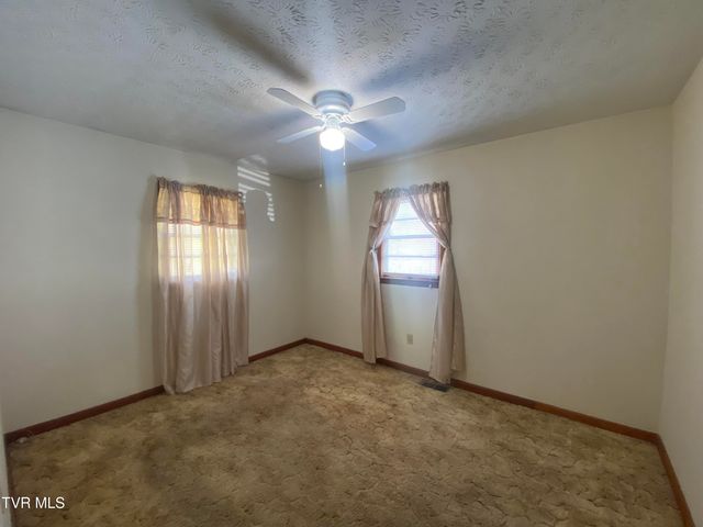 509 Weeks Avenue, Kingsport, TN 37660
