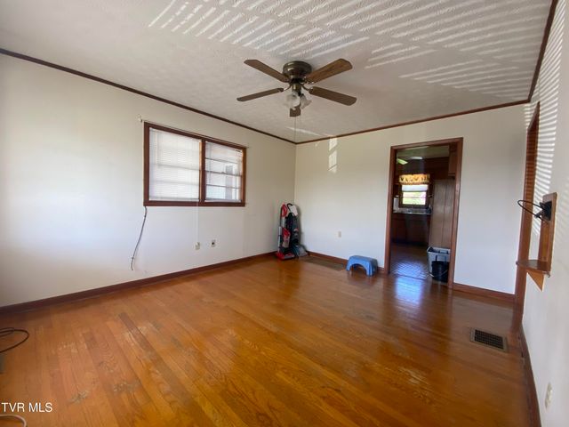 509 Weeks Avenue, Kingsport, TN 37660