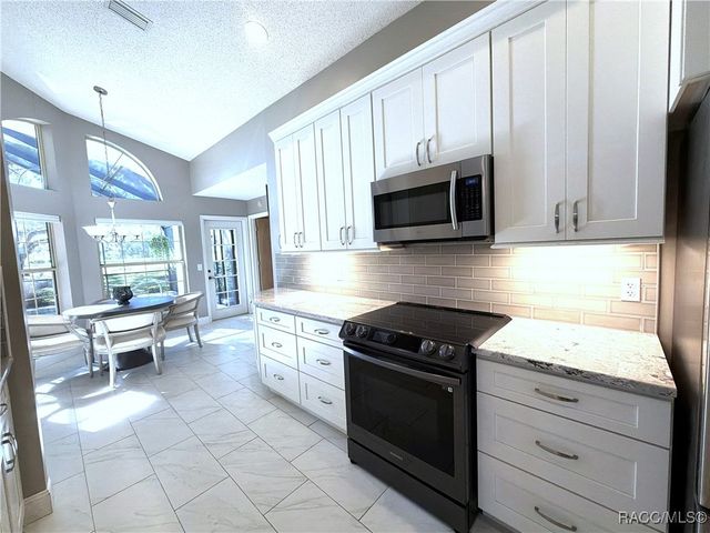 226 E Hartford Street, Hernando, FL 34442