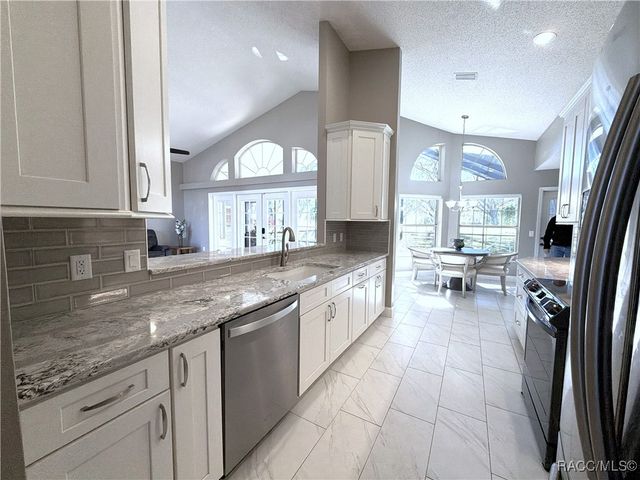 226 E Hartford Street, Hernando, FL 34442