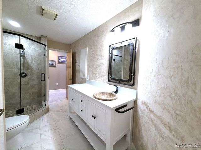 226 E Hartford Street, Hernando, FL 34442