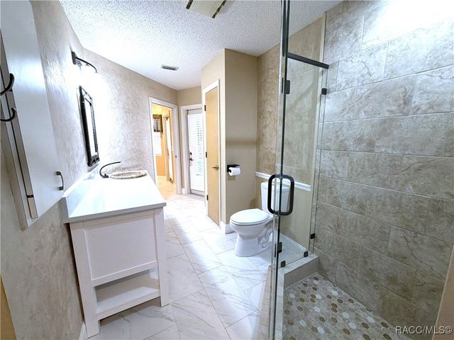 226 E Hartford Street, Hernando, FL 34442