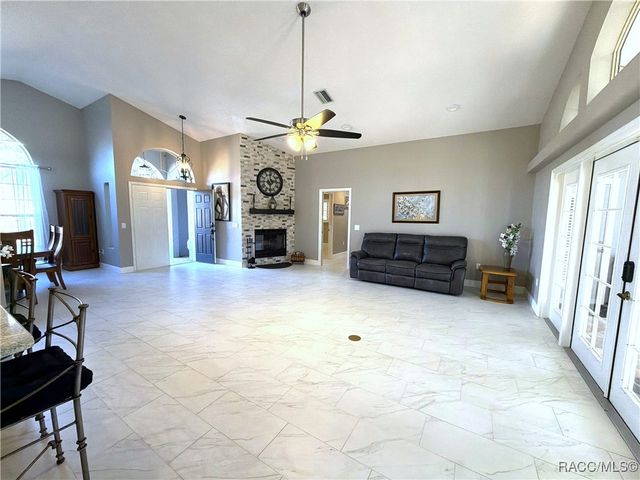 226 E Hartford Street, Hernando, FL 34442