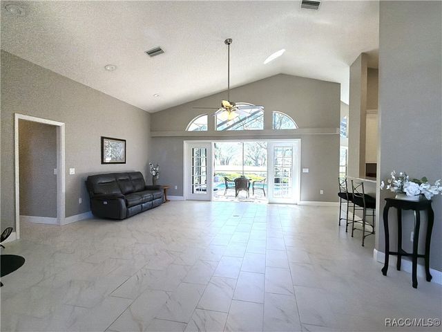 226 E Hartford Street, Hernando, FL 34442