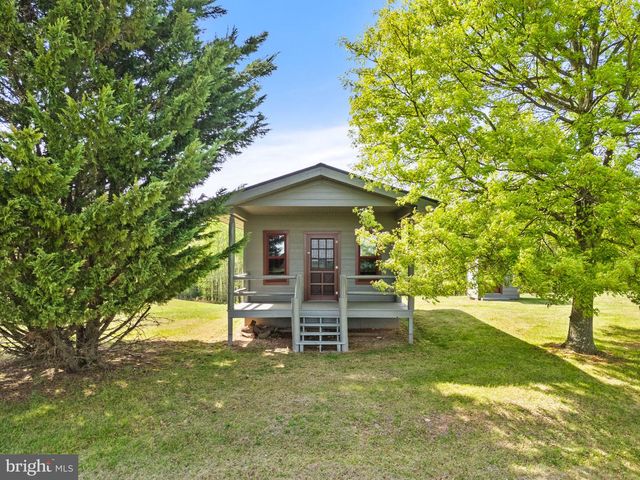 6370 & 6378 JOHN BARTON PAYNE RD, Marshall, VA 20115