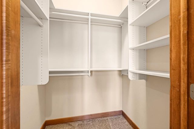 7513 W Tuckaway Pines CIRCLE, Franklin, WI 53132