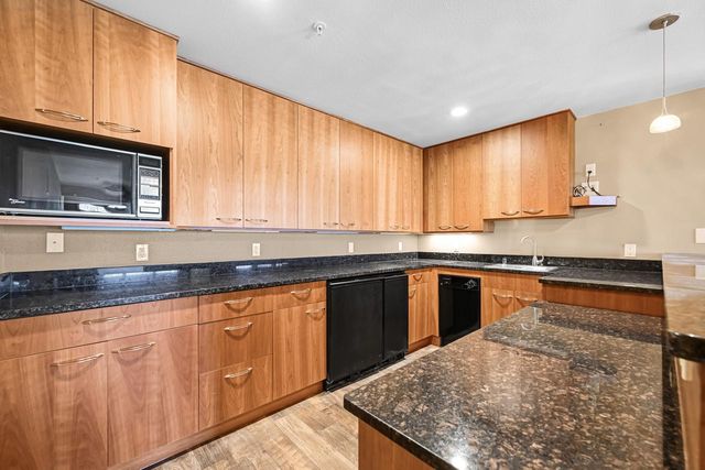 7513 W Tuckaway Pines CIRCLE, Franklin, WI 53132