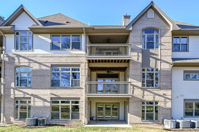 7513 W Tuckaway Pines CIRCLE, Franklin, WI 53132