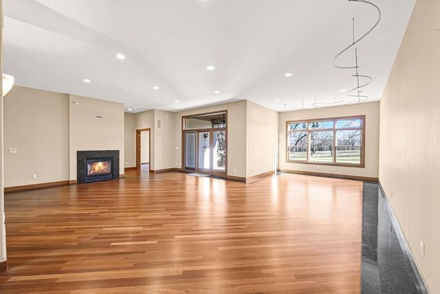 7513 W Tuckaway Pines CIRCLE, Franklin, WI 53132